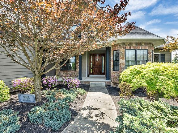 4th image of 2955 Sutton Ln