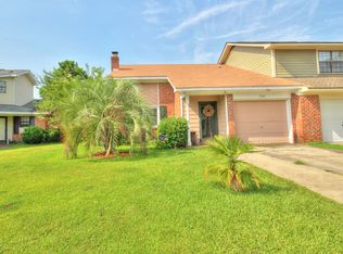 7789 McKnight St, North Charleston, SC 29418
