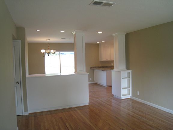 5th image of 1661 Manton Ct