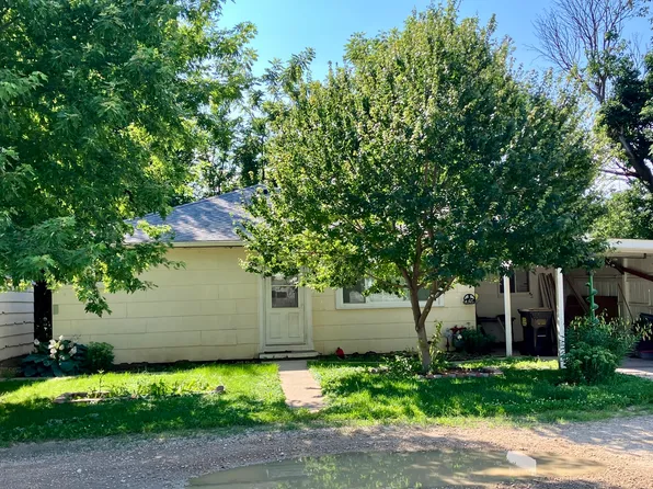 513 E Main St, Morrison, IL 61270