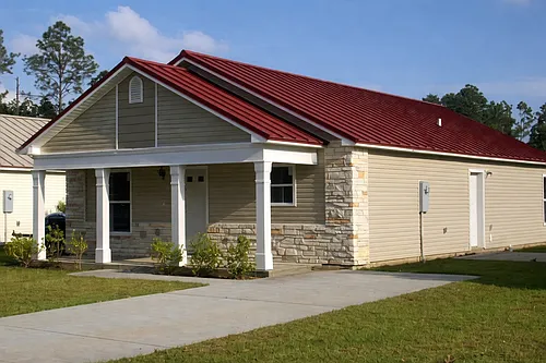 15013 Dillon St Photo 1
