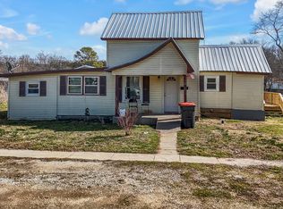 1015 Harold Street, Cassville, MO 65625