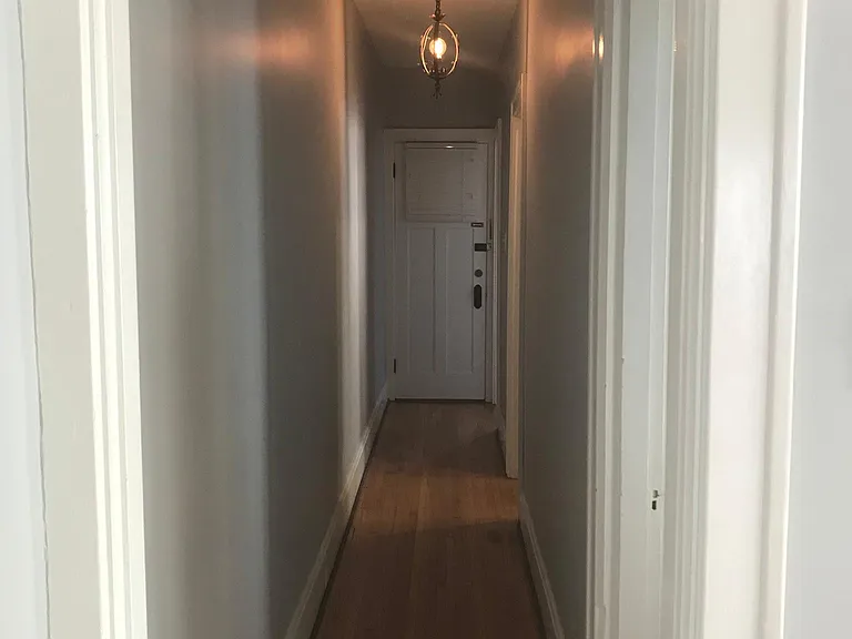 2856 Observatory Ave #3 — Photo 8