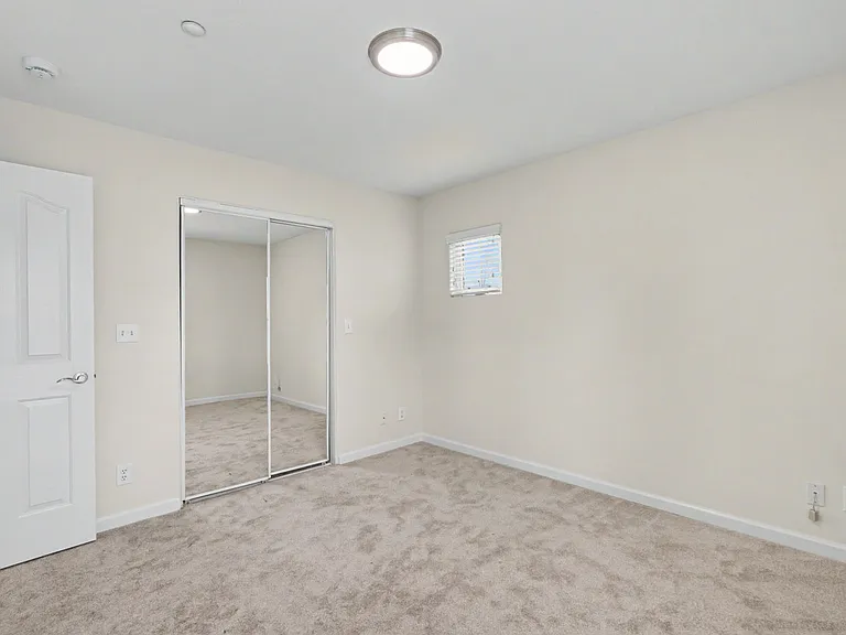 808 Lenzen Ave #107 — Photo 33