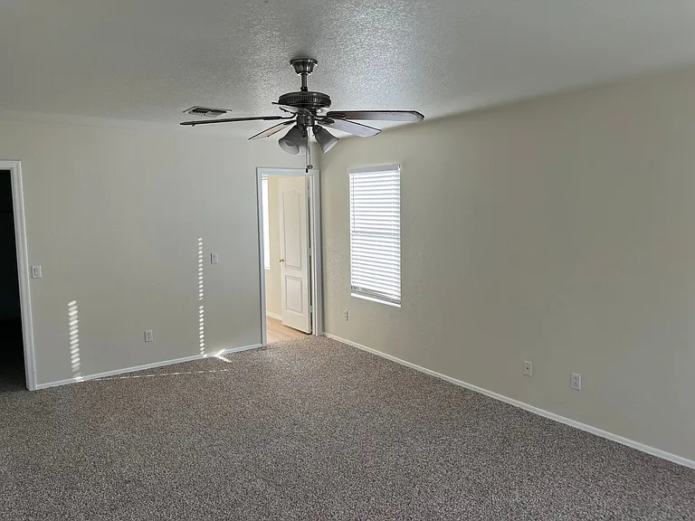9441 W Jamestown Rd — Photo 6