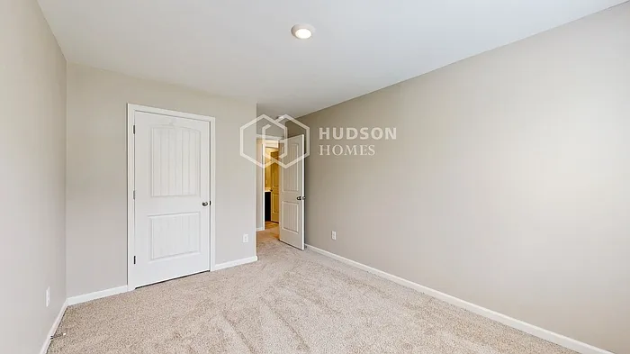 232 Chelsea Park Rd — Photo 18
