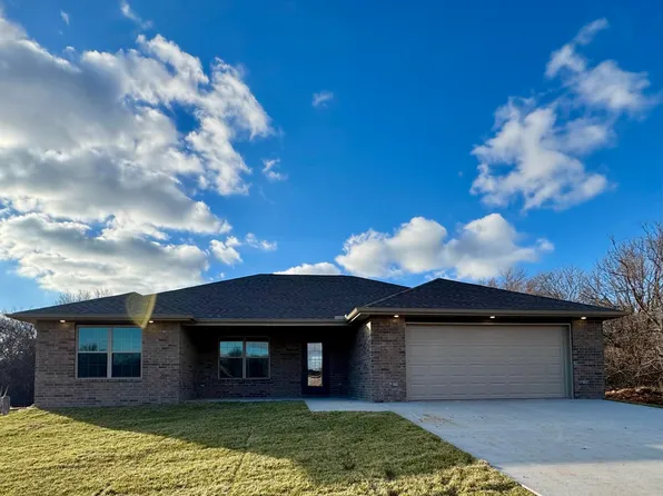 1650 Ridgemont Avenue, Monett, MO 65708