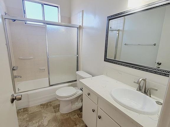 3rd image of 1121 E Palmer Ave APT 6