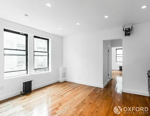 Rented by Oxford Property Group | media 8