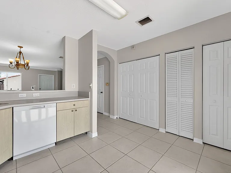 17106 SW 138th Ct — Photo 29