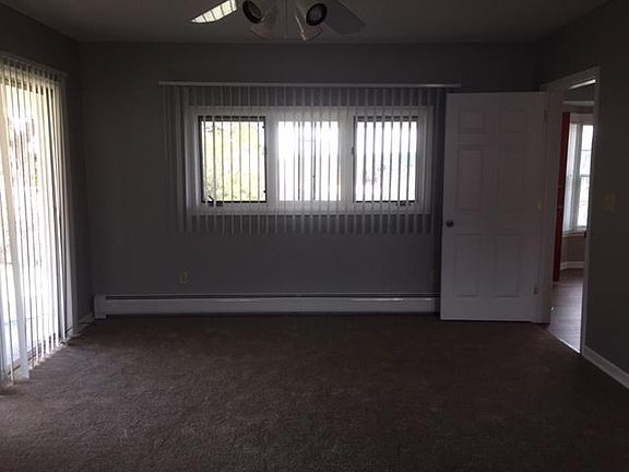 Extra large bedroom with large closet not shown in picture