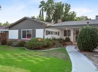 545 Acacia Ave, Shafter, CA 93263