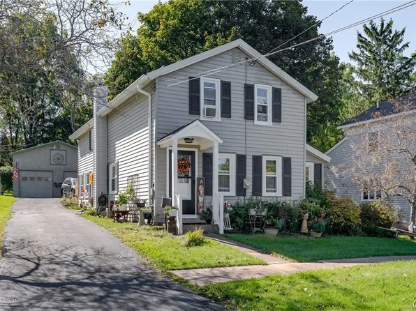 50 Fenner St, Cazenovia, NY 13035
