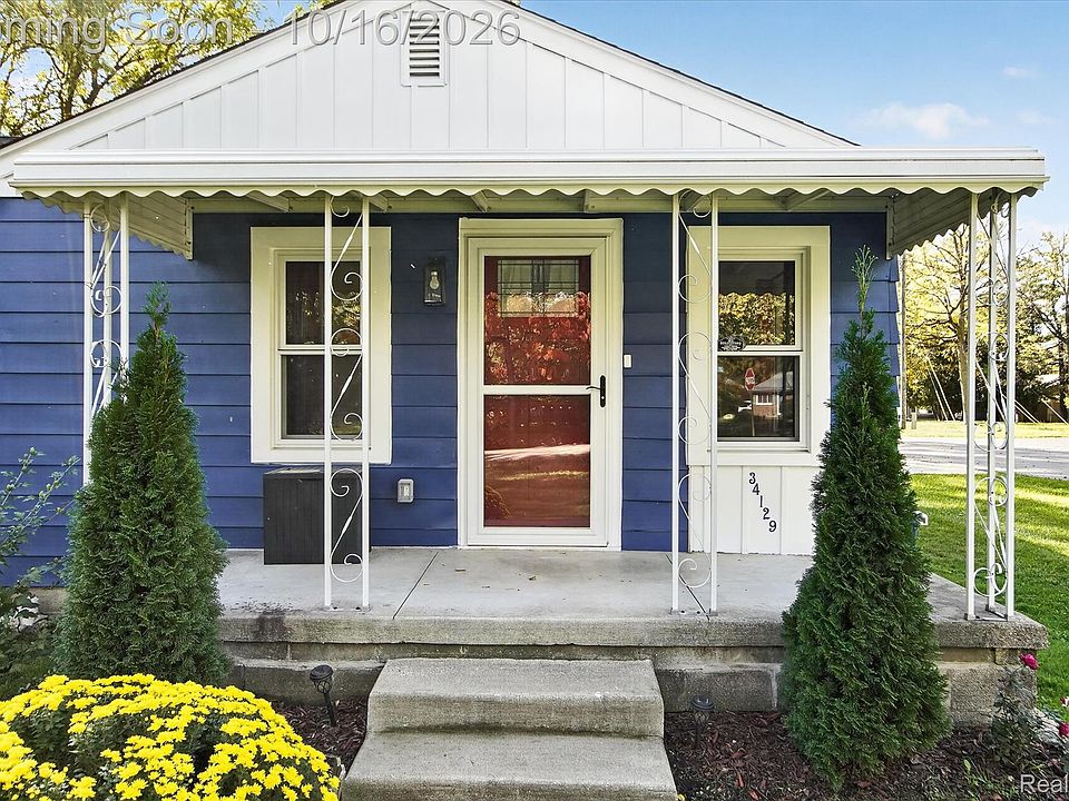 34129 Rhonswood St, photo 2