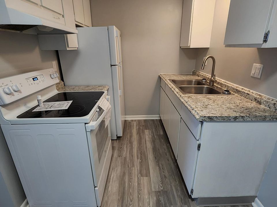 2141 Aurelius Rd Holt MI Zillow