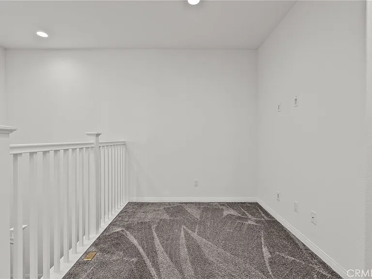 14610 W Isla Vista Dr — Photo 28