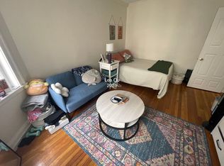 1179 Boylston St APT 24, Boston, MA 02215