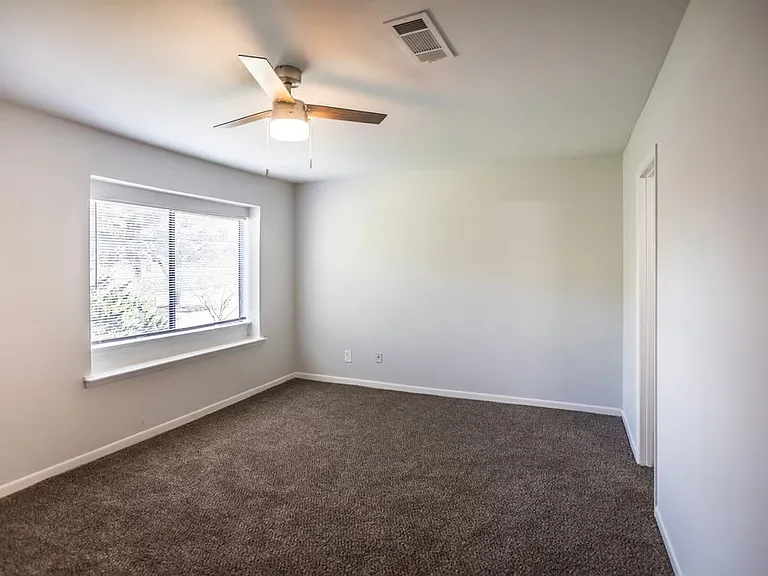 Carrington Townhomes — Photo 16
