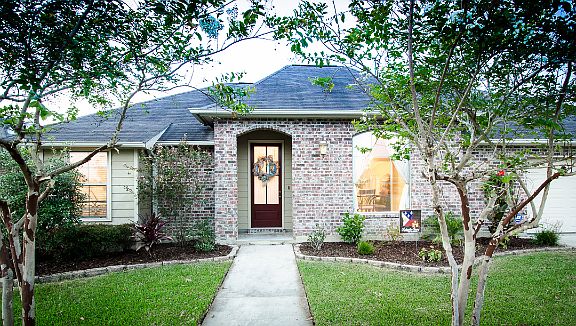 4th image of 128 Nicole Dr