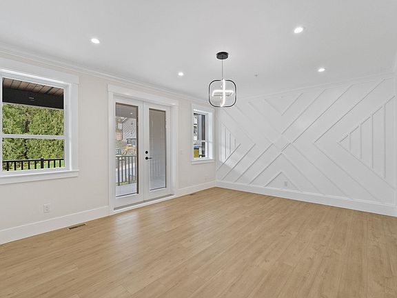 5th image of 11022 241a St