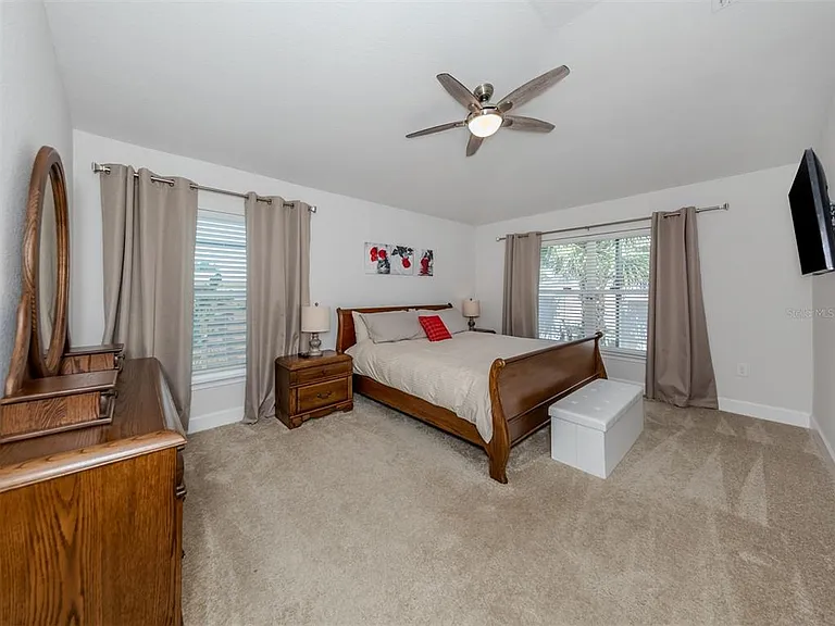 1190 Euclid Rd — Photo 29