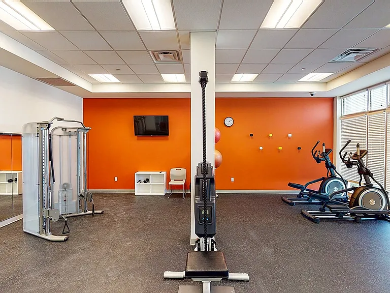 Legacy Pointe at Poindexter Apartments — Photo 5