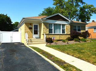 1628 Heidorn Ave, Westchester, IL 60154
