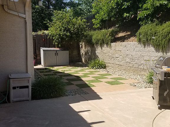 3rd image of 4076 Monte Verde Dr