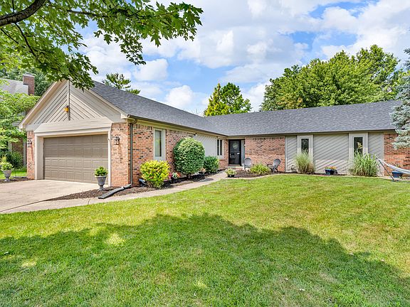 3rd image of 11534 Capistrano Cir