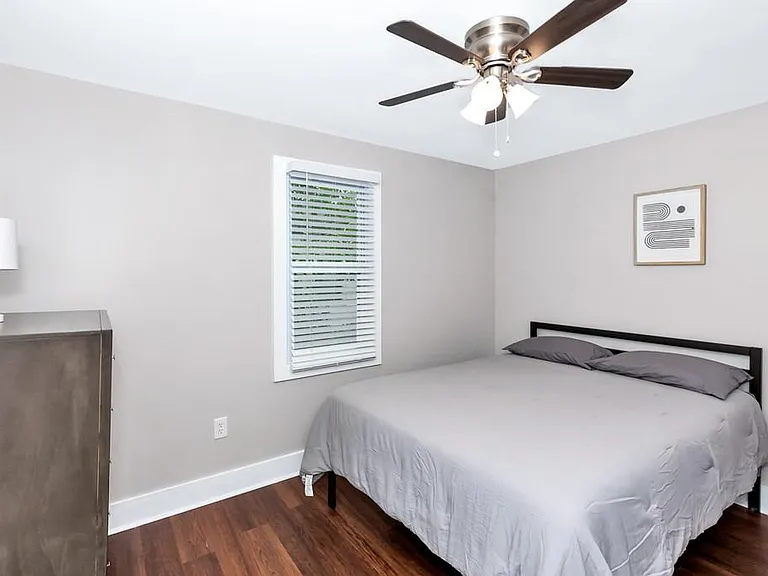 2910 Wilson Dr NW — Photo 7