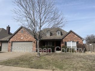 20775 E 45th St S, Broken Arrow, OK 74014