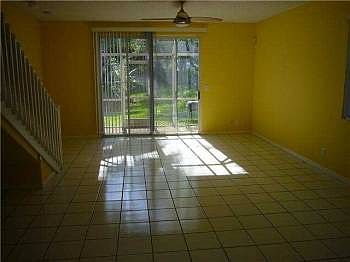 2nd image of 1516 Veracruz Ln