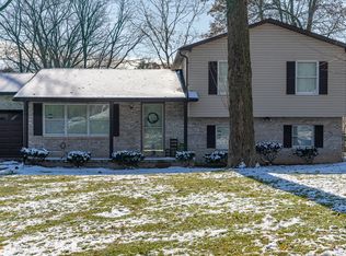 1711 E Mile Rd, Springfield, OH 45503