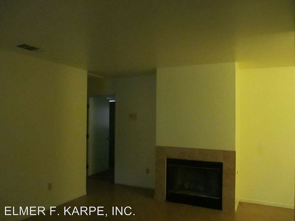 2nd image of 2811 Brookside Dr APT B