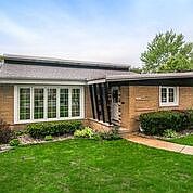 3rd image of 10604 Kedvale Ave