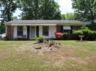 1320 Wrentree Cir, Raleigh, NC 27610