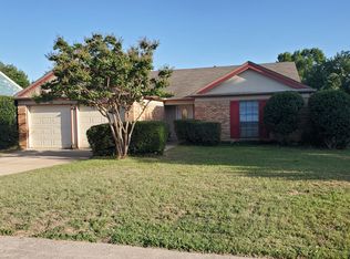 410 Mack Dr, Euless, TX 76039