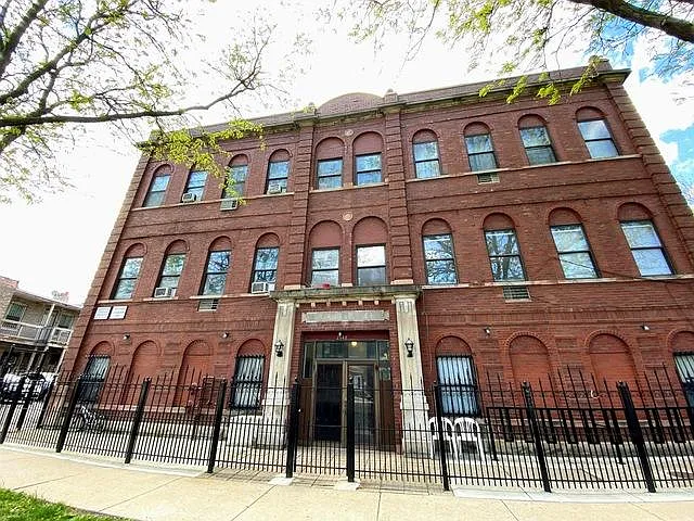 1 bed, 650 sqft, $925 — Photo 1