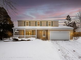 1227 Woodingham Dr, East Lansing, MI 48823