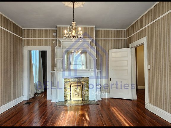 3rd image of 233 Deaderick Ave
