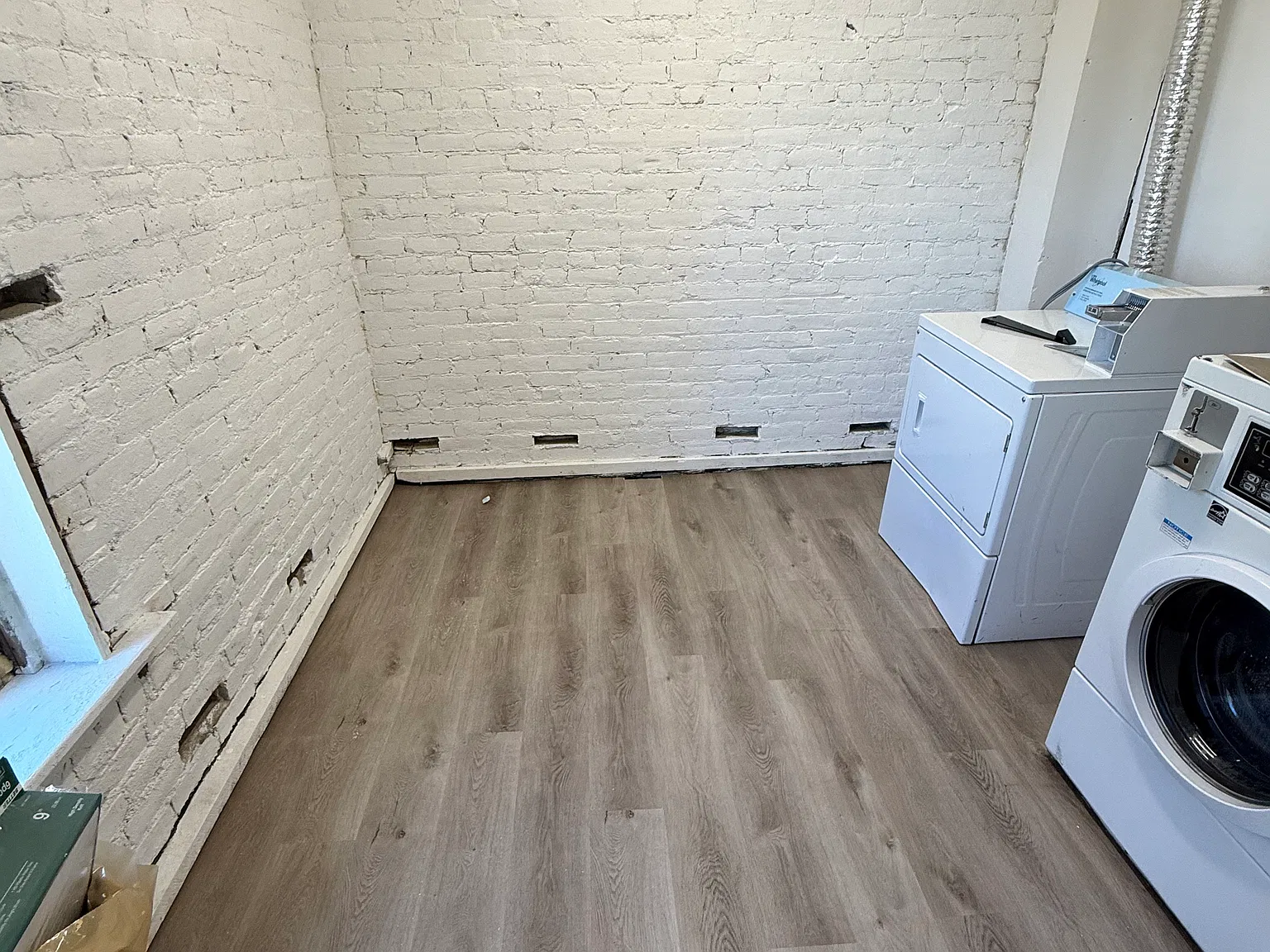 228 Francis Ave — Photo 3