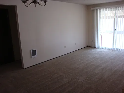 1030 A&b 1042 SW Photo 1