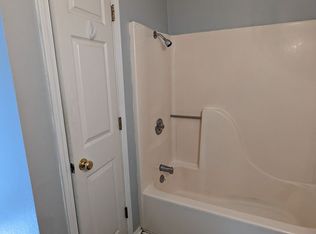 411 W 2nd St #106, Salisbury, MO 65281