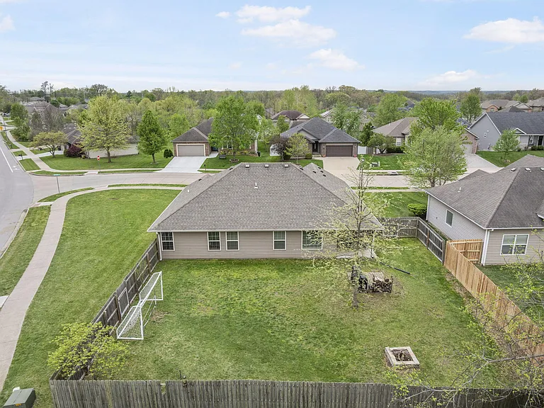 5103 Whitefish Dr — Photo 22