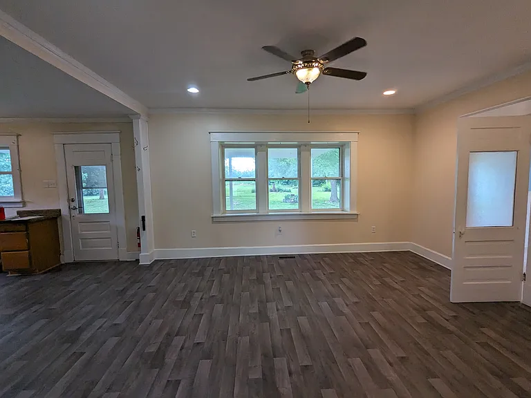 1640 W 650 N — Photo 16