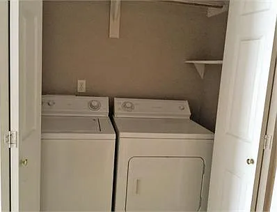 2328-30 Antelope Ln #2328 — Photo 5