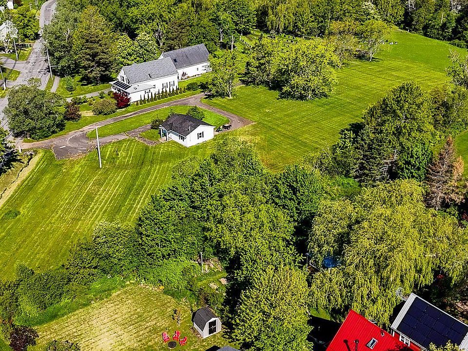 1st image of 8 Iona Rd