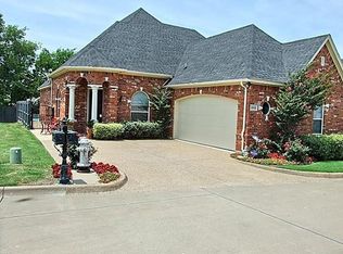 3622 Monterra Ct, Arlington, TX 76014