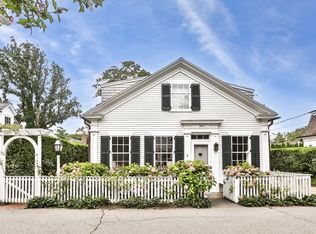18 Pent Ln, Edgartown, MA 02539