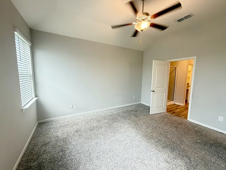 209 Aceves Ct — Photo 9